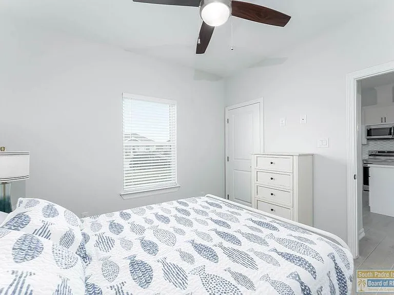18 N Bay Hill Dr — Photo 21