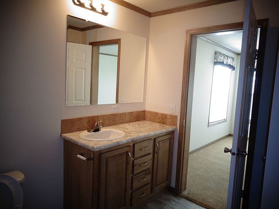 5th image of 11205 Dogwood Ct