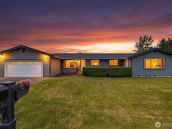 4th image of 209 Hertel Way