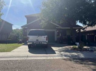 111 Veracruz Dr, Laredo, TX 78045