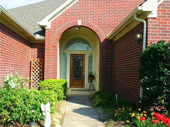 2nd image of 1306 Golden Sun Ct