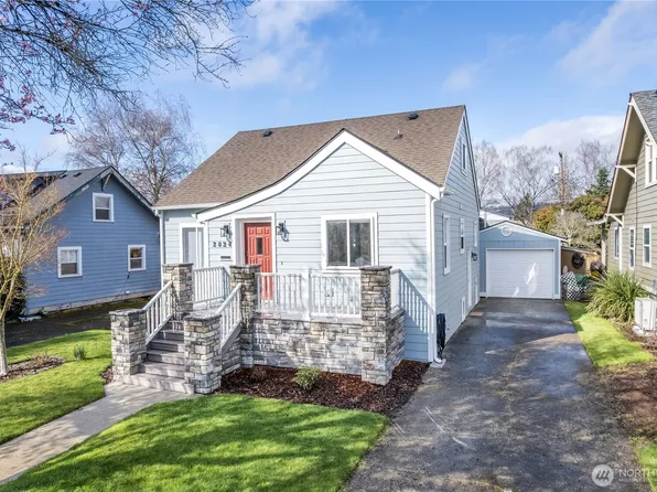 2824 Garfield Street, Longview, WA 98632