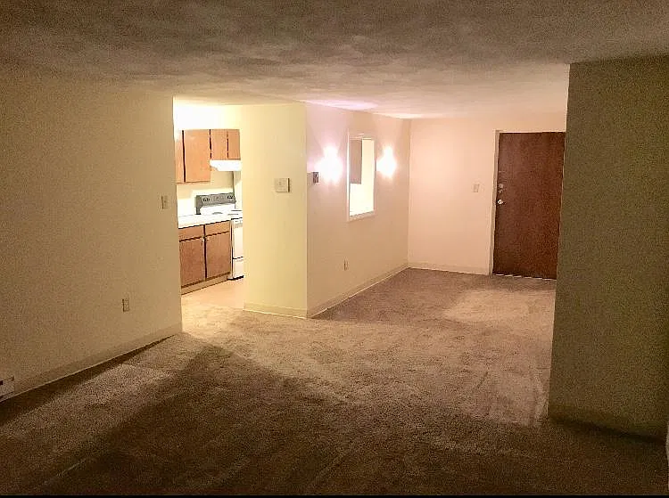 1 bed, 700 sqft, $1,825 — Photo 3
