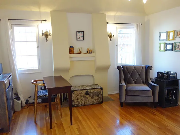 360 S Cloverdale Ave #103 — Photo 3