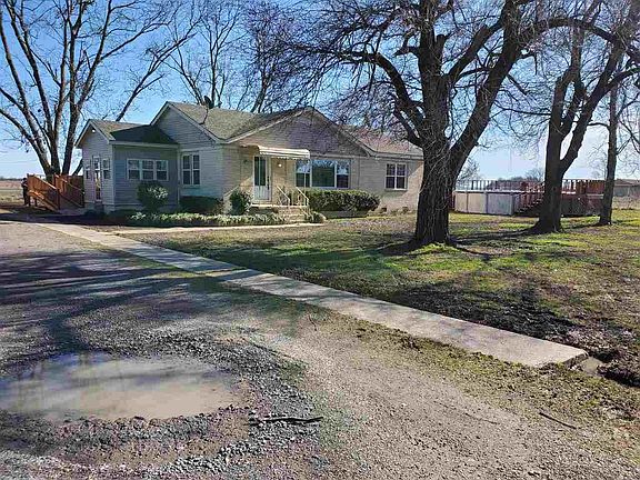2nd image of 11236 Highway 49 N
