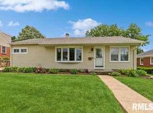3407 Pershing Blvd, Clinton, IA 52732
