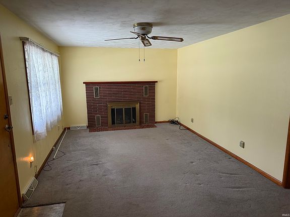 4th image of 301 W Indiana Ave