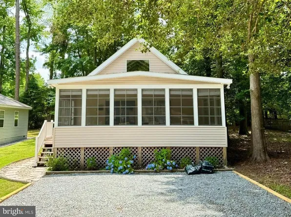 67 Seafarer Ln, Ocean Pines, MD 21811