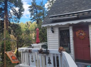 447 Valley Rd, Crestline, CA 92325