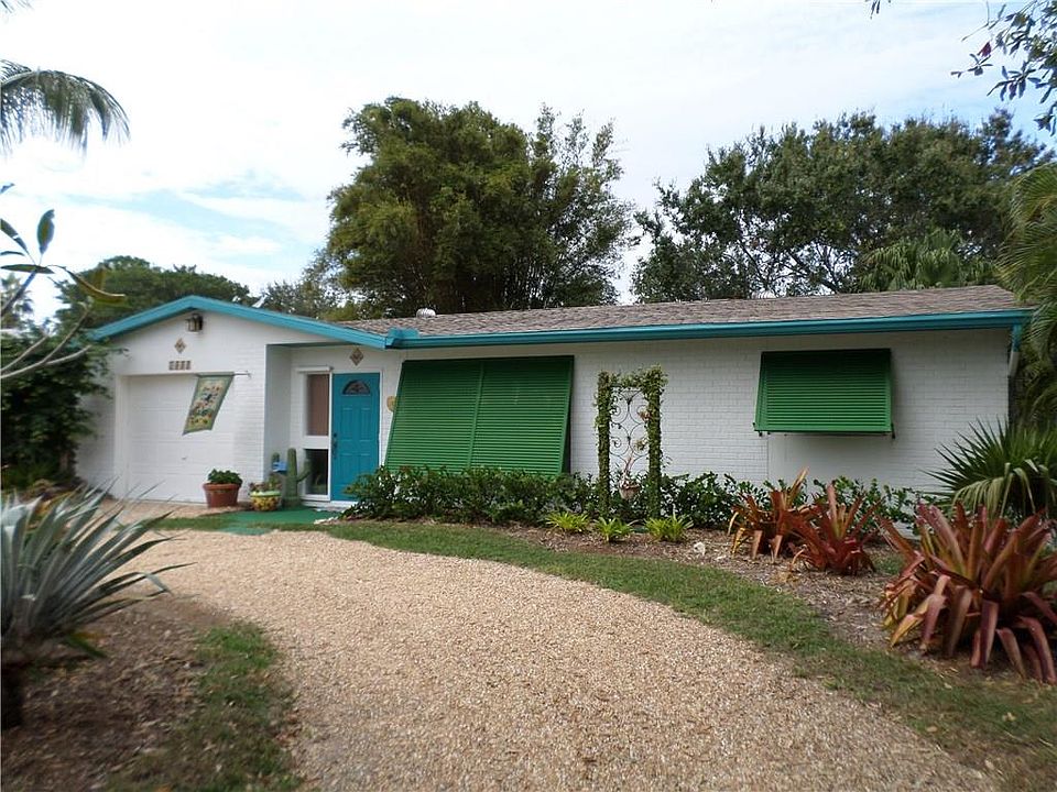 1st image of 1429 SW Ibis St