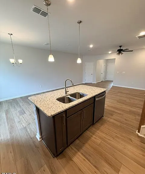 204 Broomside Ave — Photo 15