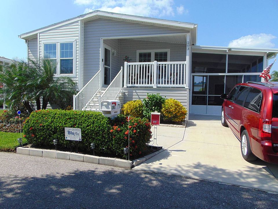 1st image of 203 Carissa St
