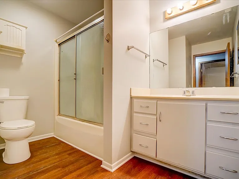 58 Sunfish Ct — Photo 16