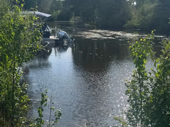 1196 Clubhouse Dr, Lake Isabella, MI 48893