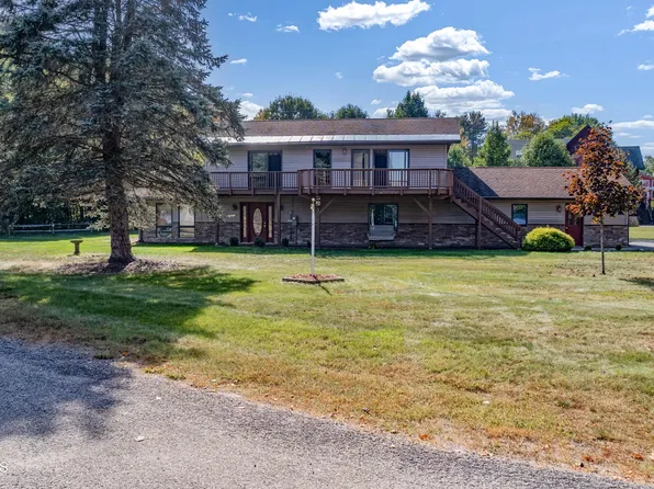 146 Juergen Point Road, Mayfield, NY 12117