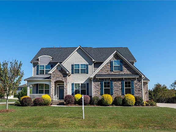 2nd image of 5702 Ashcroft Park Dr