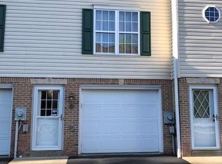 826 Mount Pleasant Rd, Greensburg, PA 15601