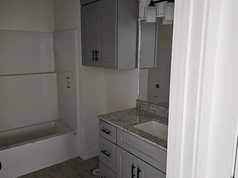 506 N Weenonah Ave — Photo 7