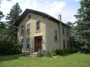 429 E Main St, Rockton, IL 61072