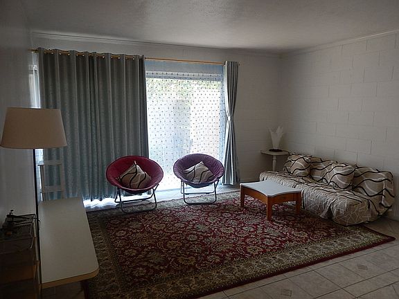 4th image of 2241 W Pensacola St APT 11