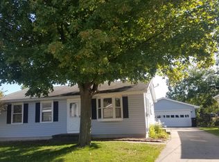 2132 Oregon Ave SW, Wyoming, MI 49519