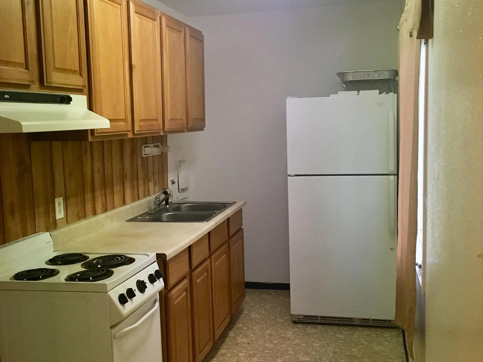 613 S Alder St — Photo 2