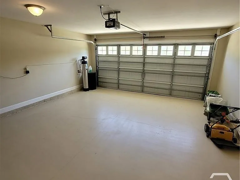125 Jacobs Cir — Photo 24