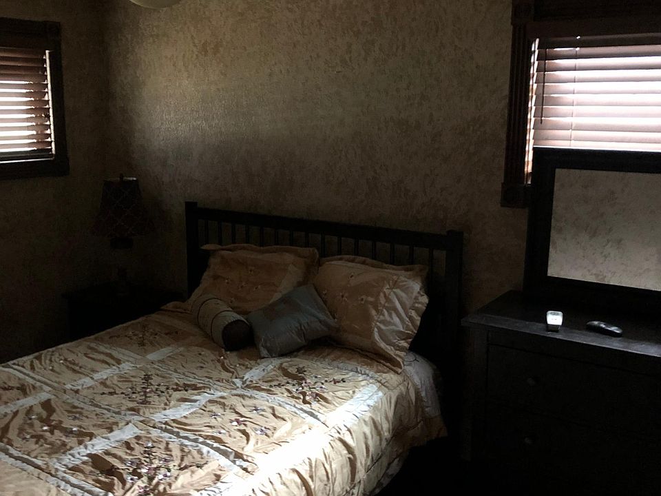 1st image of 4489 Little Johns Pl