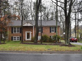 1123 Pepper Hill Rd, Greensboro, NC 27407