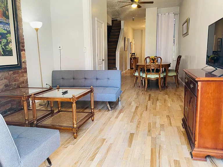 1917 Colerain Ave #1 — Photo 2