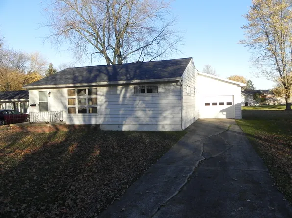 1112 Delaware Ave, Montpelier, OH 43543