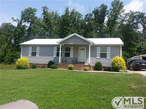 4th image of 747 Arrowhead Dr