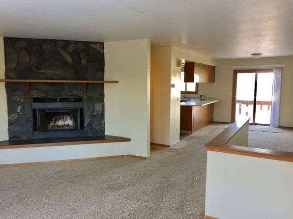 734 E 76th Ave APT 3