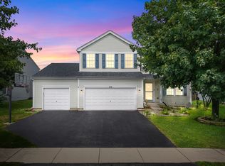 712 Wilson St, Waterman, IL 60556