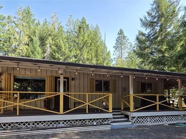 400 Seamount Drive, Brinnon, WA 98320