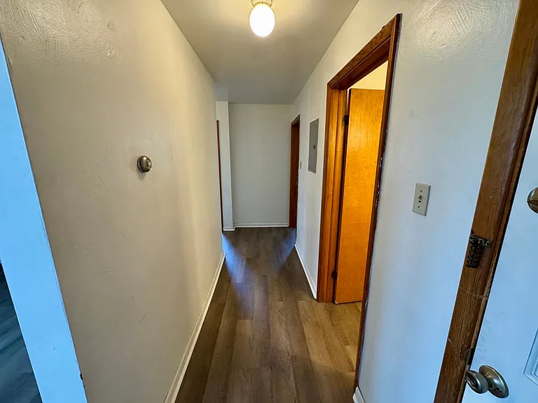 212 North Highland Avenue — Photo 8