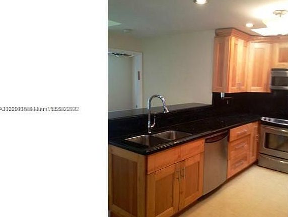 4th image of 21160 Mainsail Cir APT H11
