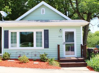 615 West Ave, Morris, IL 60450
