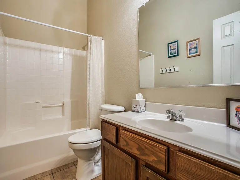 10333 Bradshaw Dr — Photo 16