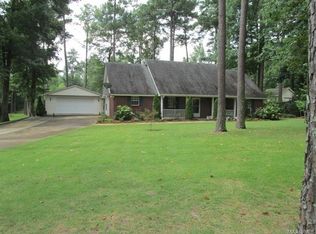 878 Myrick Rd, Deatsville, AL 36022
