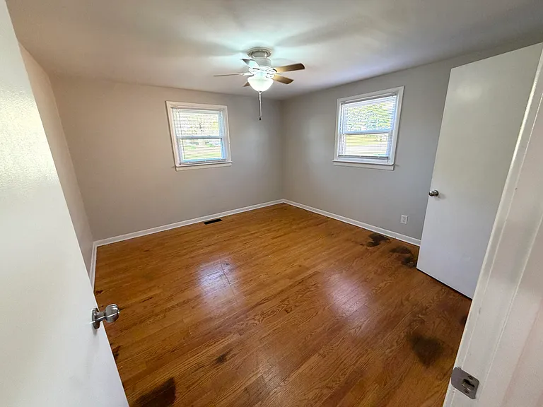 207 Beecher St #1 — Photo 7