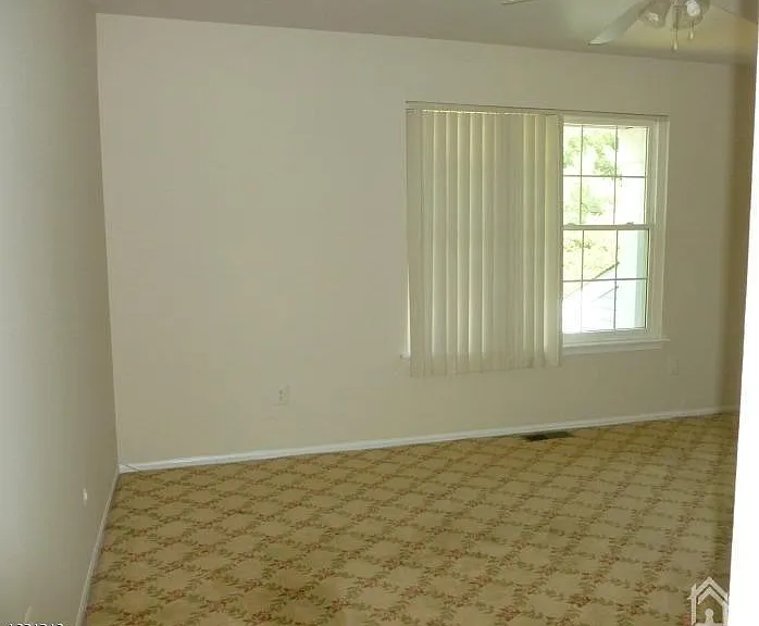 408 Hawkshead Way — Photo 17