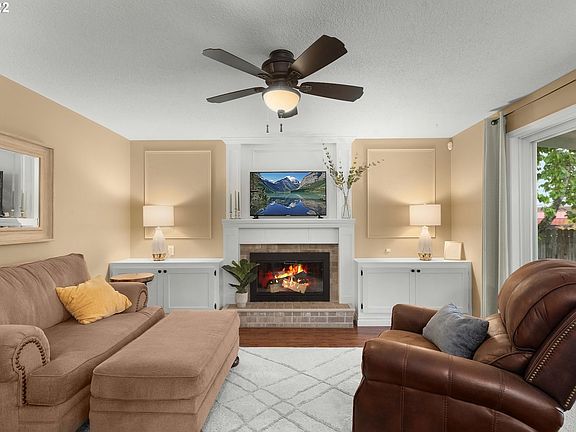 3rd image of 13616 SE 11th Cir
