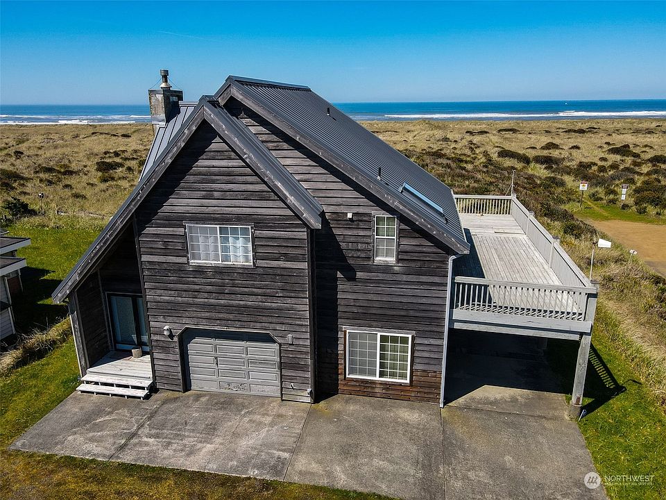 1st image of 1139 Ocean Shores Blvd SW