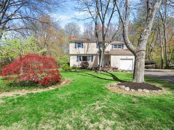 130 Far Horizon Drive, Monroe, CT 06468