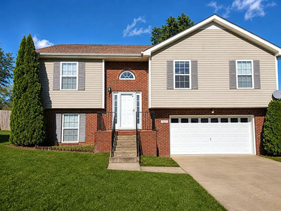 1423 Addison Dr