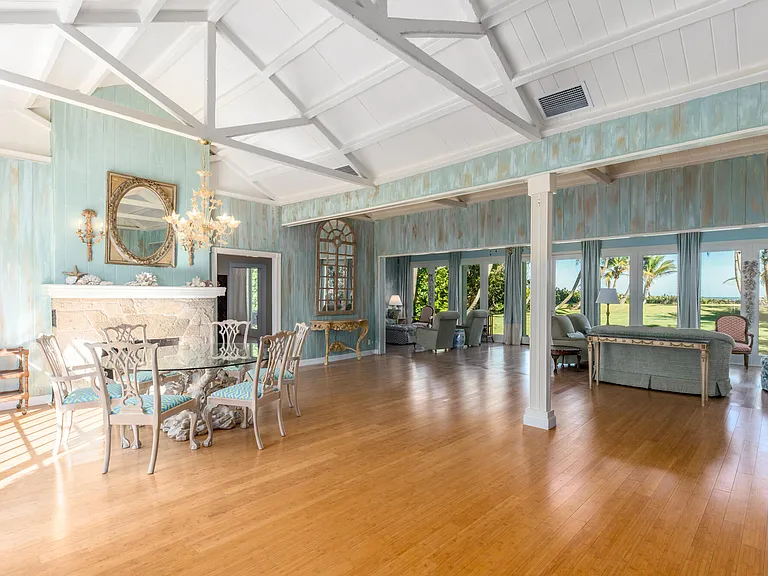 5 N Beach Rd — Photo 8