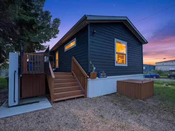 4204 47th St, Wetaskiwin, AB T9A 2H5