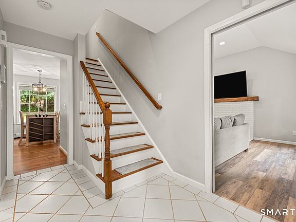 3rd image of 130 Alpine Drive