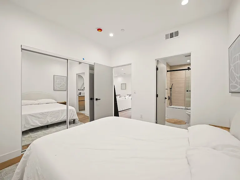 13694 Erwin St #2 — Photo 16